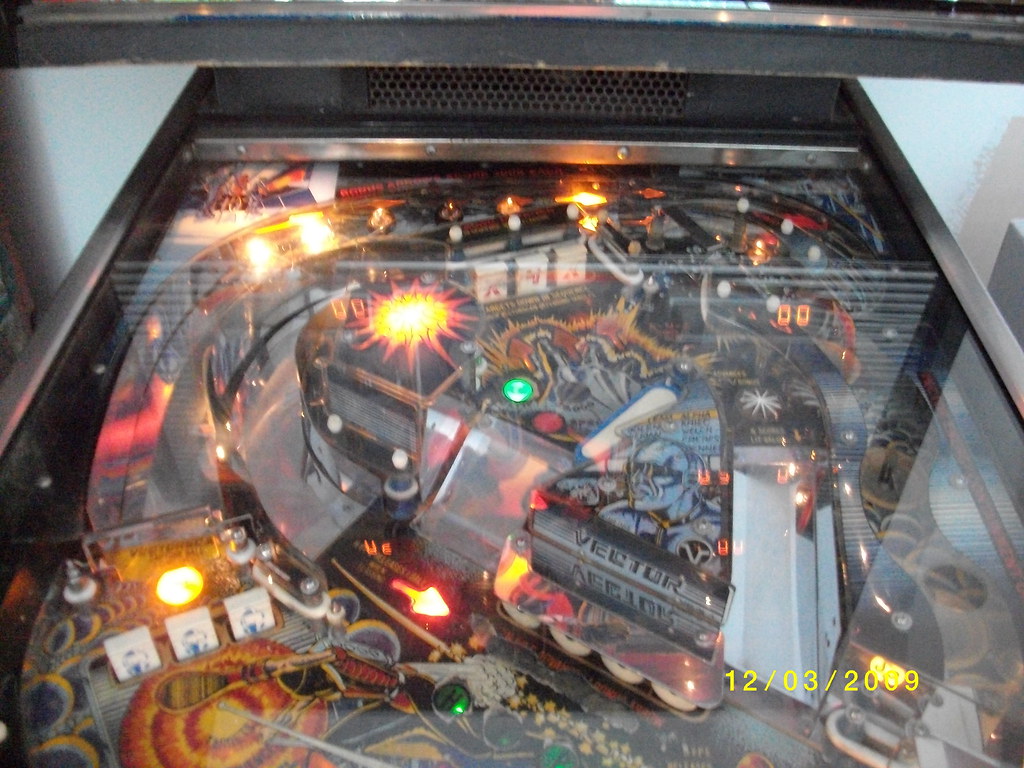 1024x768 Bally Vector