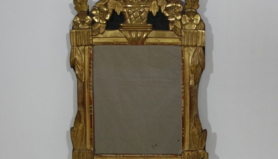 930x535 Lowes Black Diy Designs Barnwood Ideas Gold Mirror Sunglass Decor