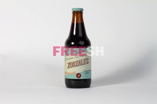 Small Beer Bottle Mock Up 540x359 Small Beer Bottle Mock Up