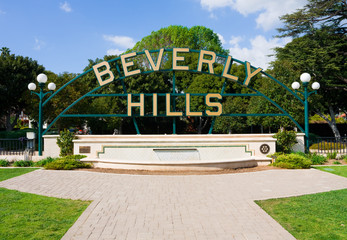 347x240 Beverly Hills Sign Photos, Royalty Free Images, Graphics, Vectors