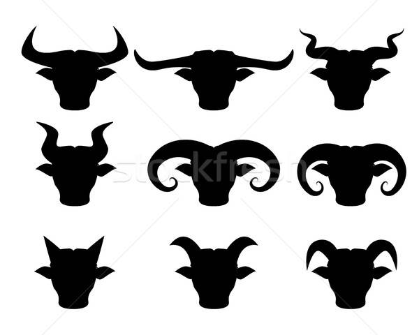 600x480 Buffalo And Bull Head Icons In Silhouette Vector Illustration