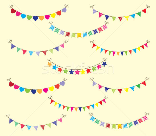 600x525 Bunting Vector Illustration Lilac