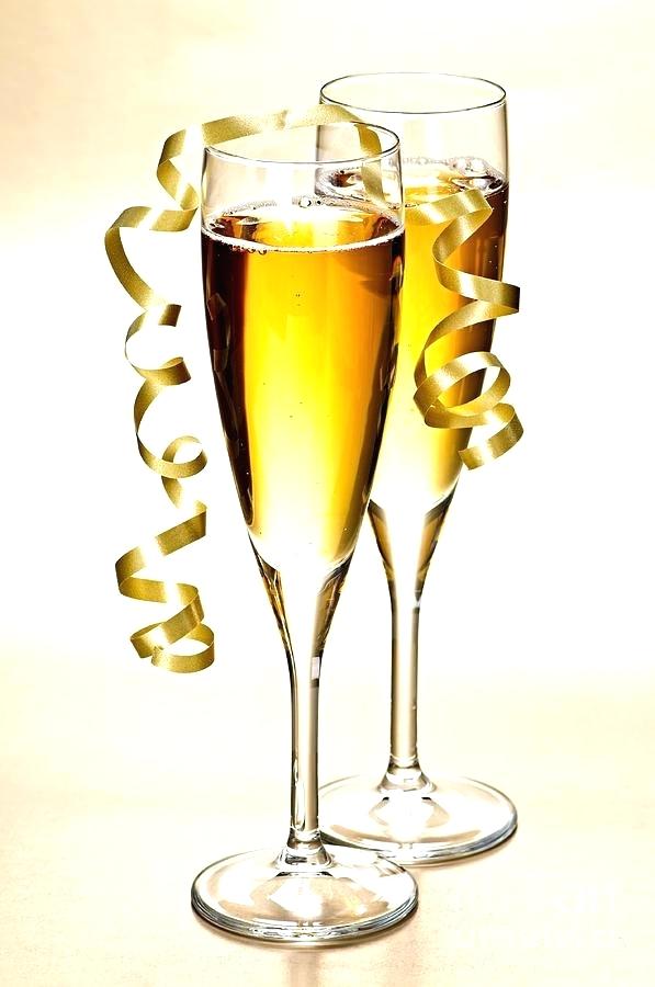 597x900 Glass Of Champage