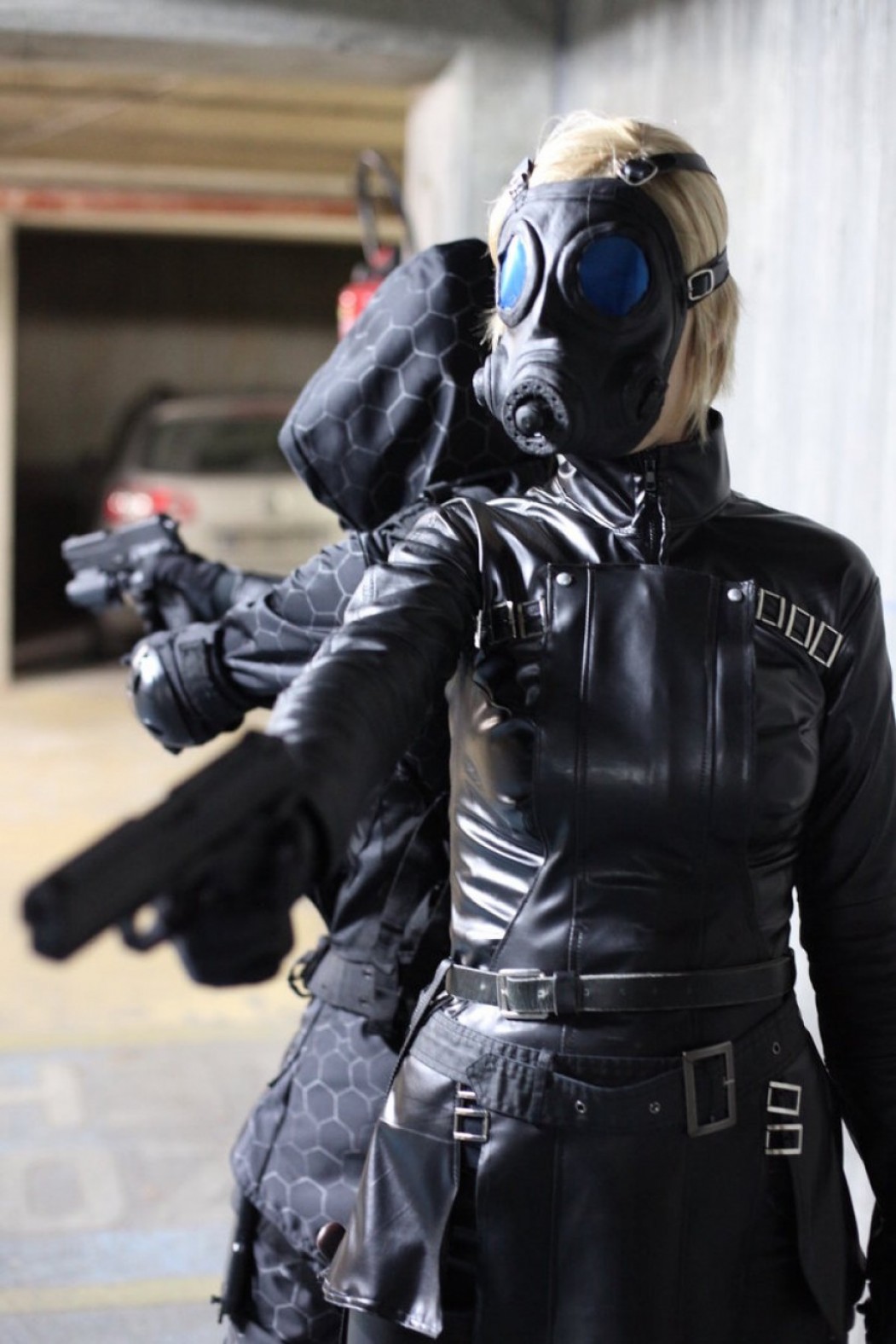 1051x1576 Vector Operation Raccoon City Cosplay Handandbeak