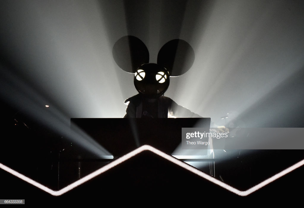 1024x699 Logo Vector Logodesignfx