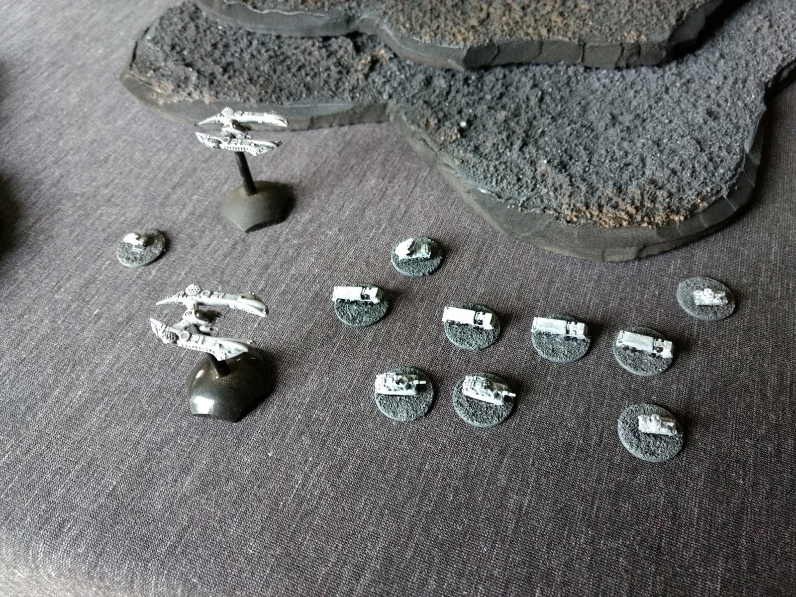 1600x1200 Delta Vector