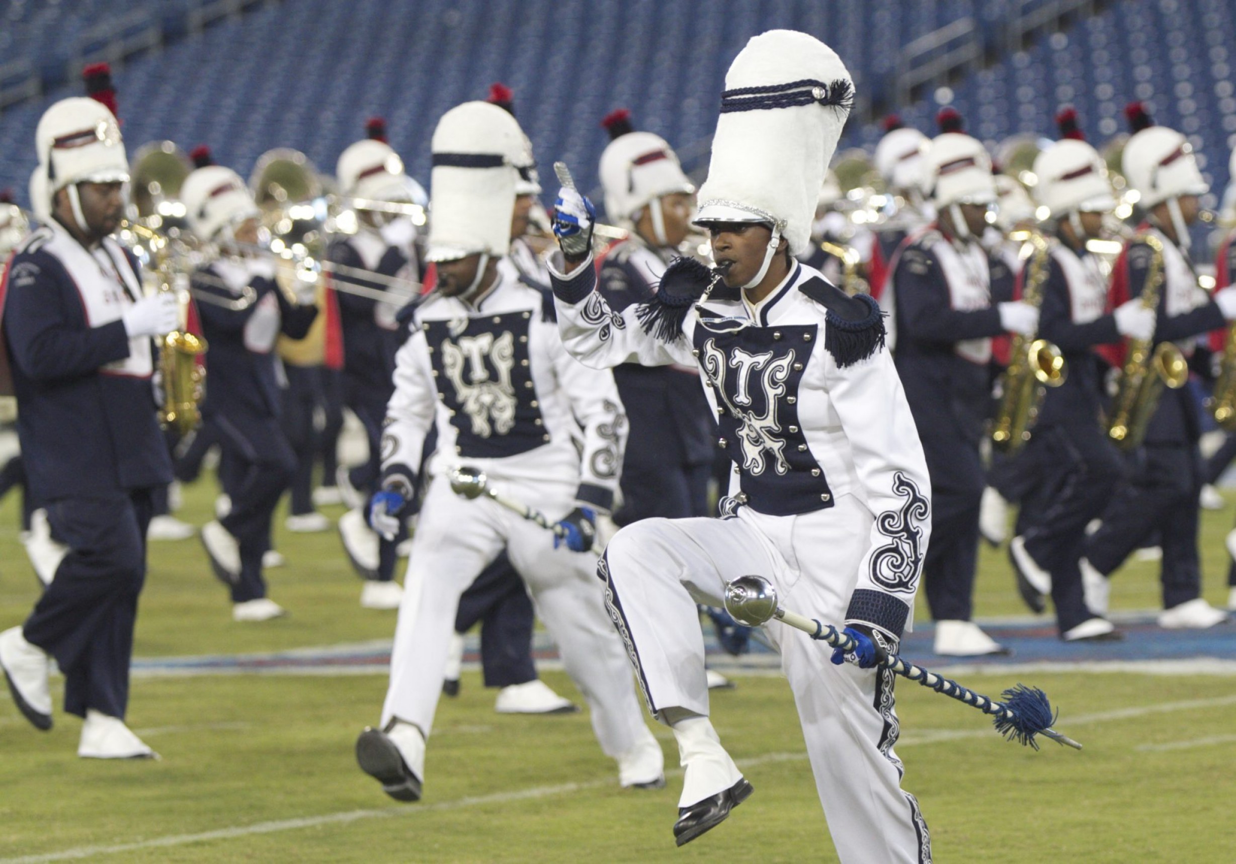 2457x1718 Drum Major Devyn Miles Marches Footprints Trailblazers Change