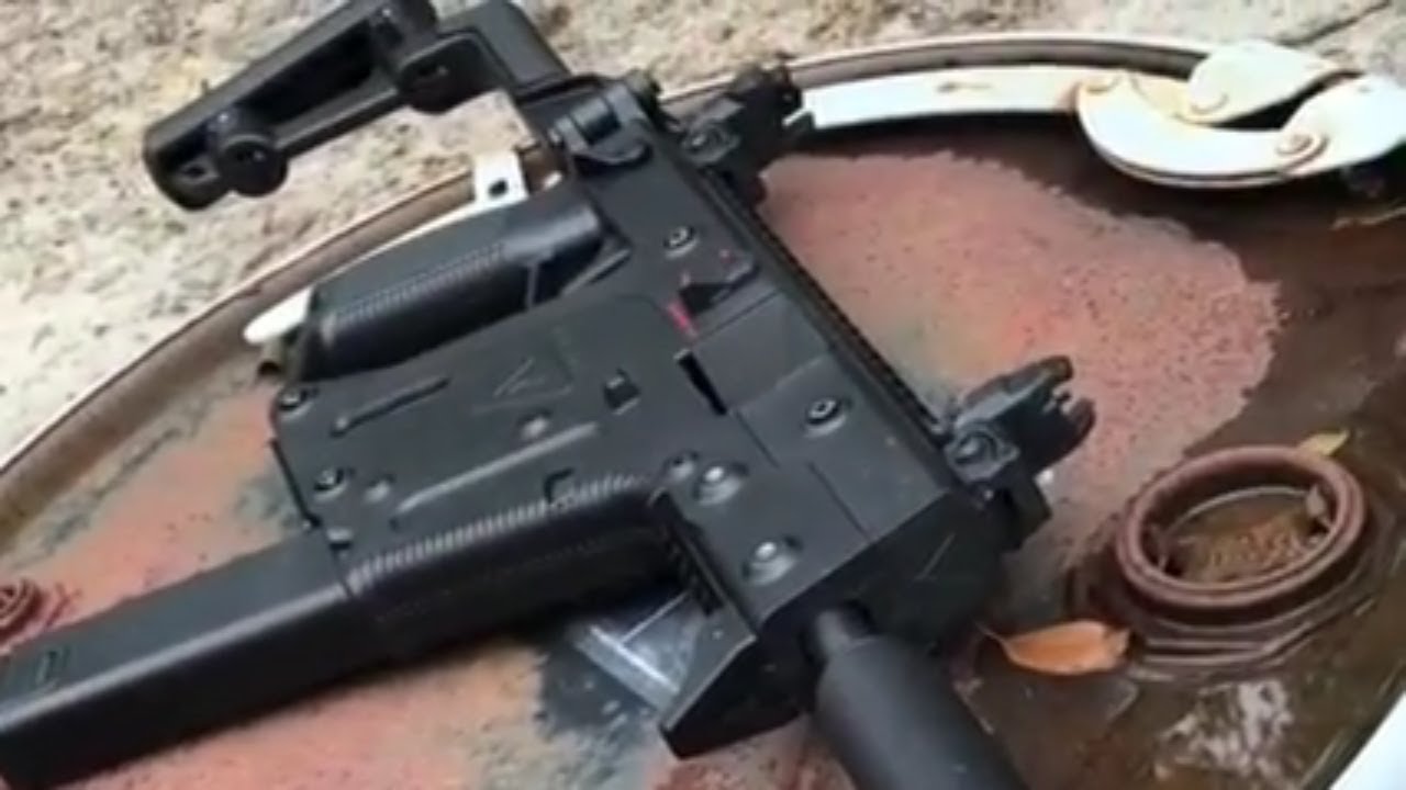 1280x720 Suppressed Kriss Vector Full Auto