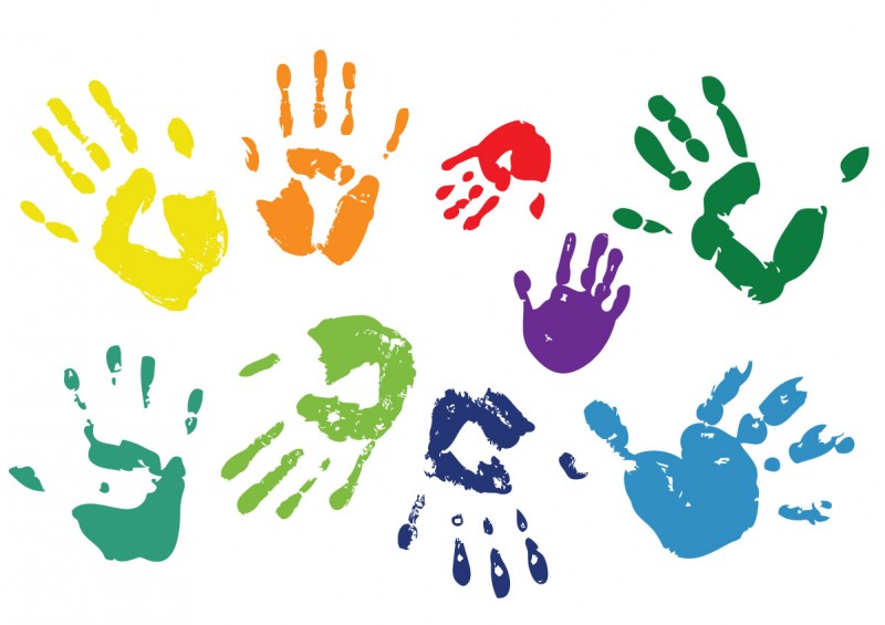 800x565 Handprints