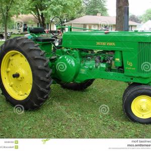 Antique John Deere Tractor Vector D Hoodamathrun 300x300 Antique John Deere Tractor Vector D Hoodamathrun