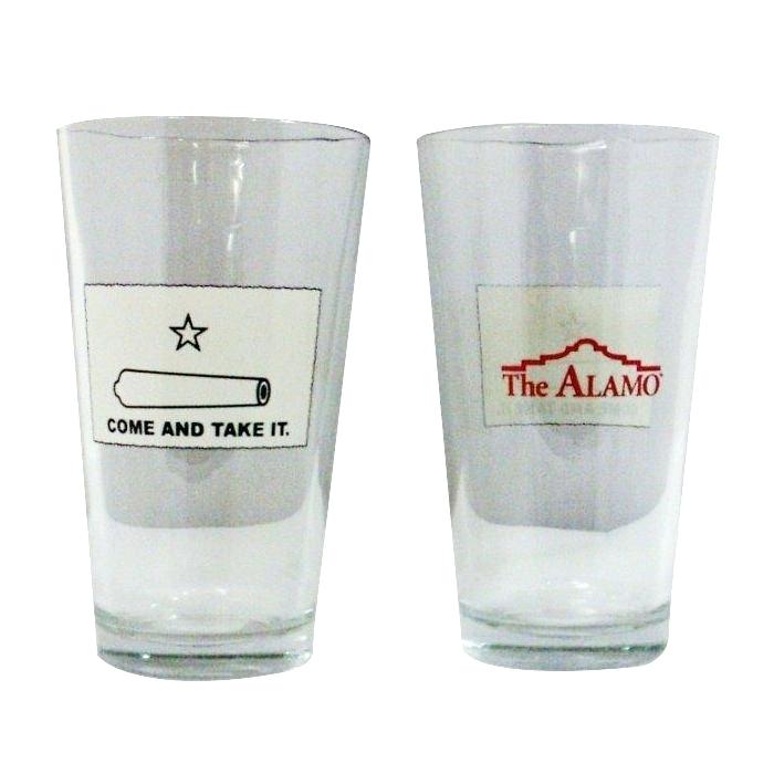 700x700 Pint Glass Beer Display Case Mockup Free Vector Art