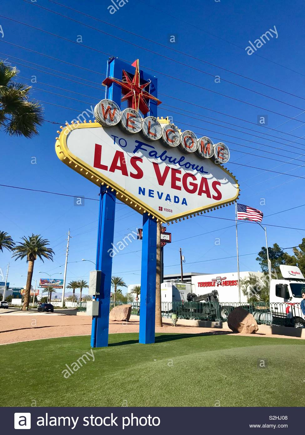 Unique Las Vegas Sign Vector For You Two Minds Wallpape 975x1390 Unique Las Vegas Sign Vector For You Two Minds Wallpape