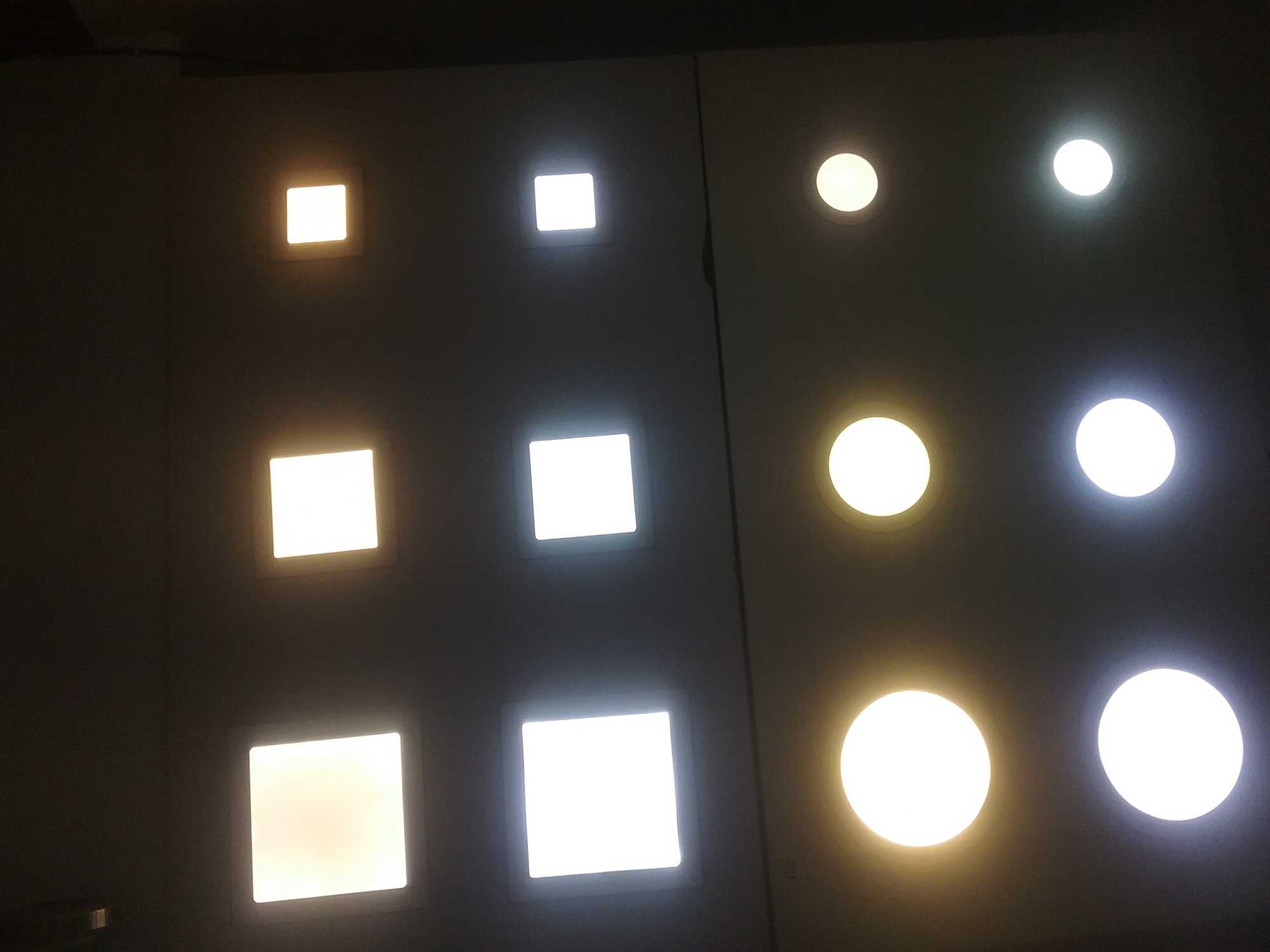 2000x1500 Vector Led Lights Photos, Pitampura, Delhi Pictures Images