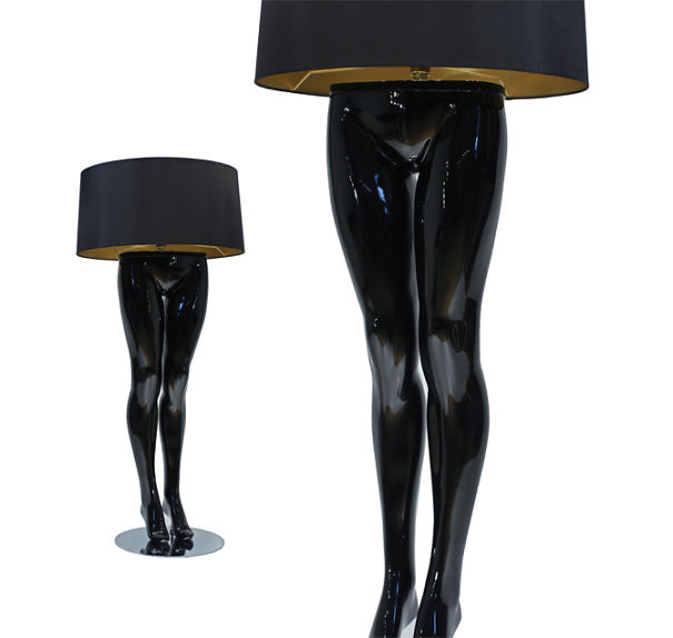 605x574 Guy Builds A Manly Leg Lamp And Here's How He