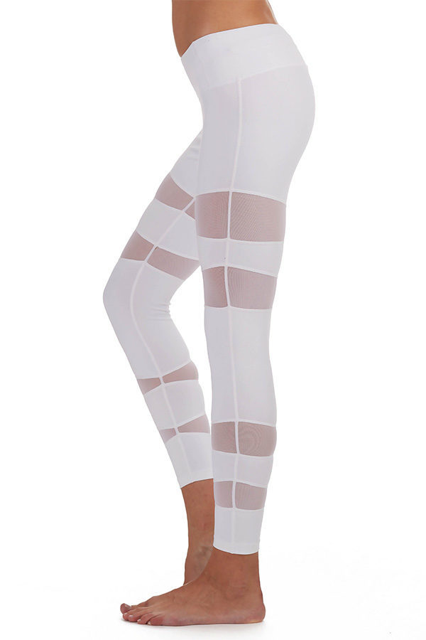 600x900 Form Fitting Leggings With Mesh Vector Panels