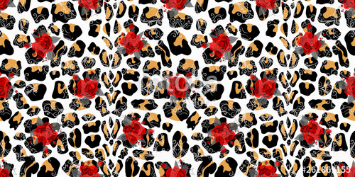 500x250 Seamless Pattern With English Roses And Leopard Skin Stock Image