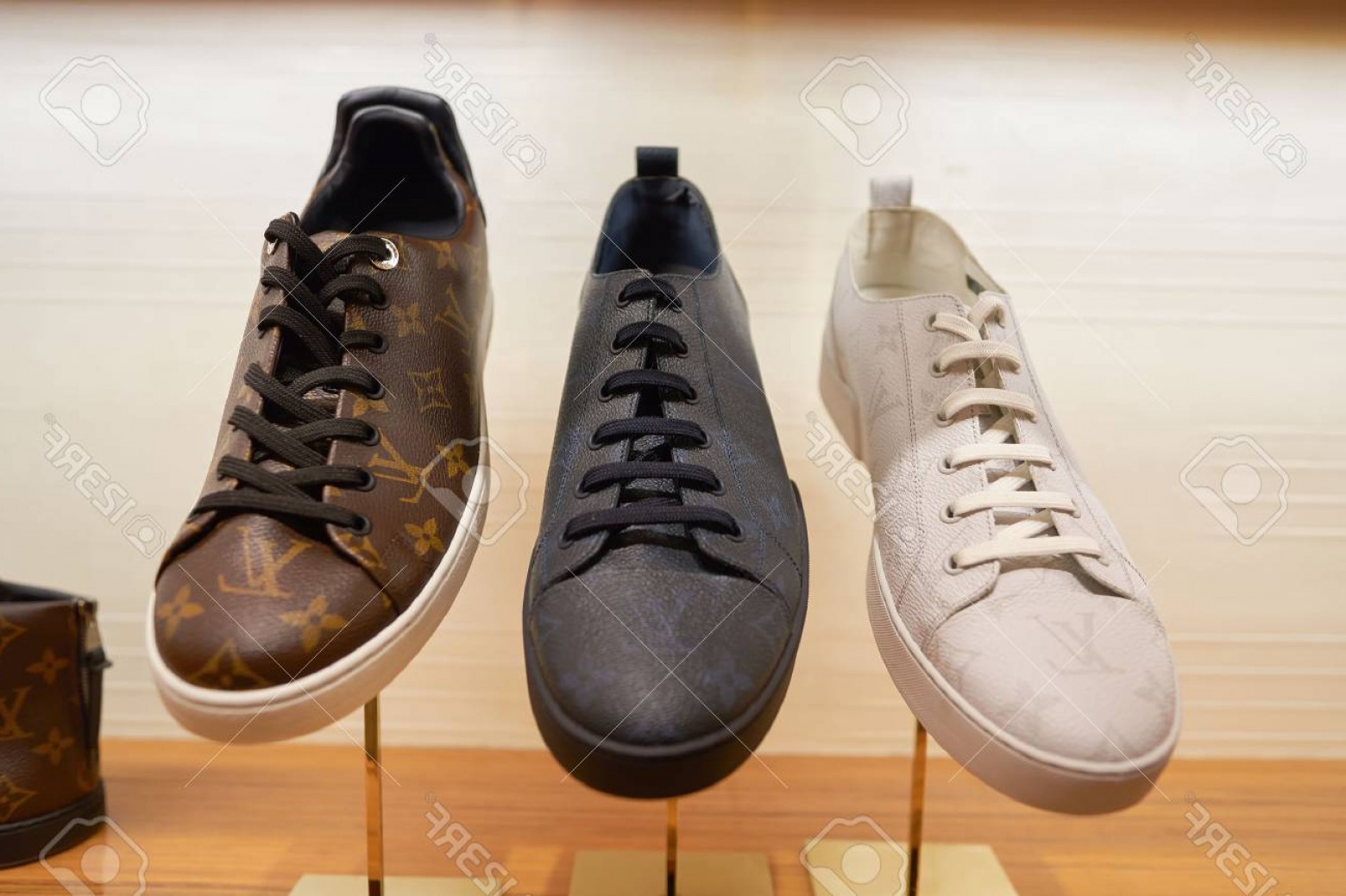 Vector Sneakers Louis Vuitton Studiogrfx 1560x1039 Vector Sneakers Louis Vuitton Studiogrfx