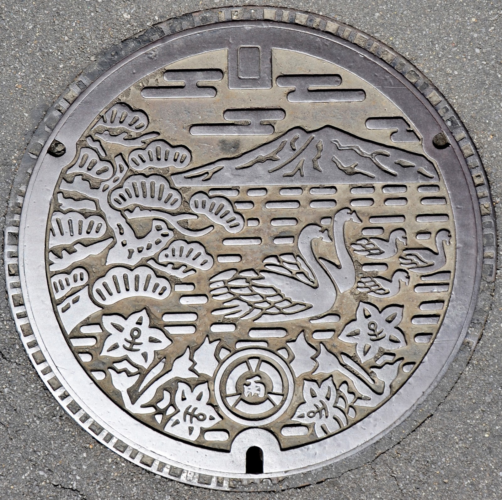 1600x1596 Vector Manhole Cover Japan's Manhole Covers