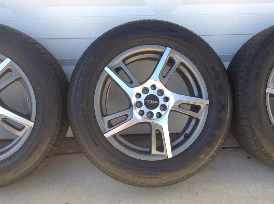 900x672 San Marcos Ikinci El Mb Vector Rims Tires