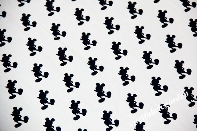 640x427 Mickey Mouse Hands Clipart