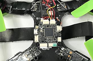 Article I Just Flew The Micro Vector On A Racing Drone 328x214 Article I Just Flew The Micro Vector On A Racing Drone