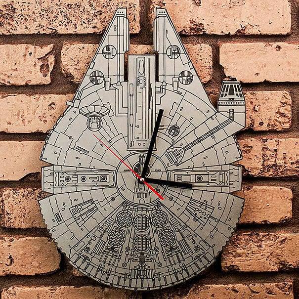 605x605 Star Wars Millennium Falcon Clock Dxf Free Download