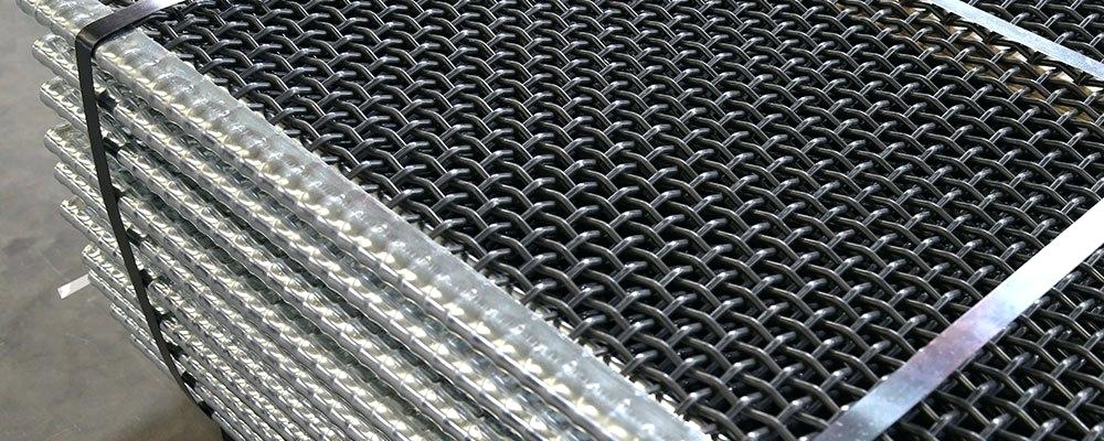 1000x400 Illustration Of A Metal Mesh Netting Vector