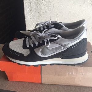 300x300 Nike Shoes Air Vector Size Poshmark