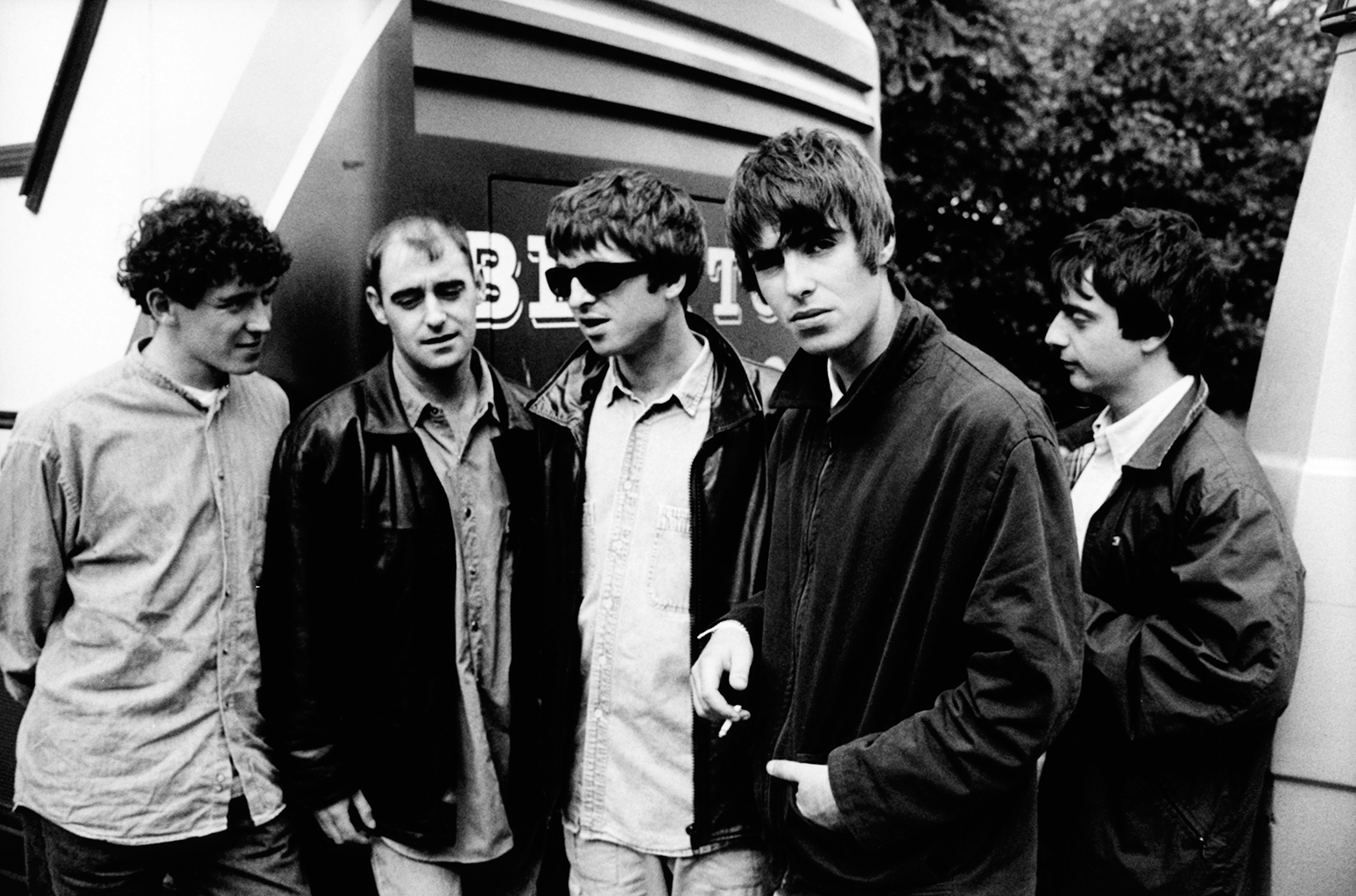 1548x1024 Oasis' 'definitely Maybe' Turns Billboard