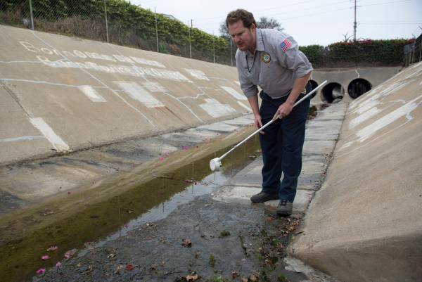 O C Bug Police Out To Squash Mosquitoes Orange County Register 600x401 O C Bug Police Out To Squash Mosquitoes Orange County Register