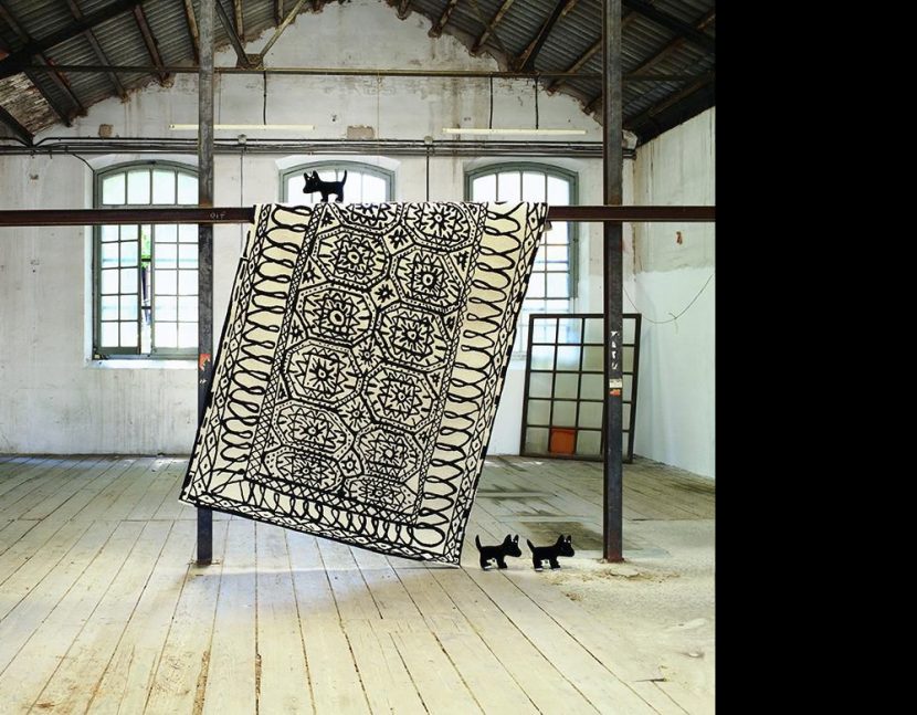 830x647 Black And White Oriental Rug