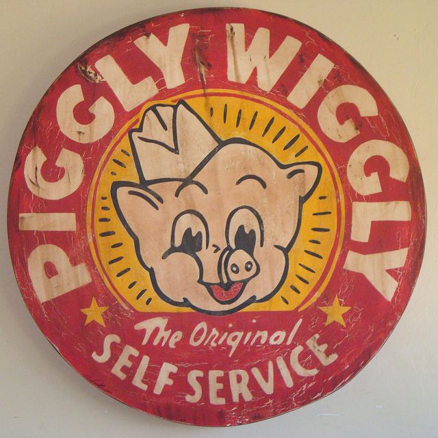 640x639 Piggly Wiggly Sign