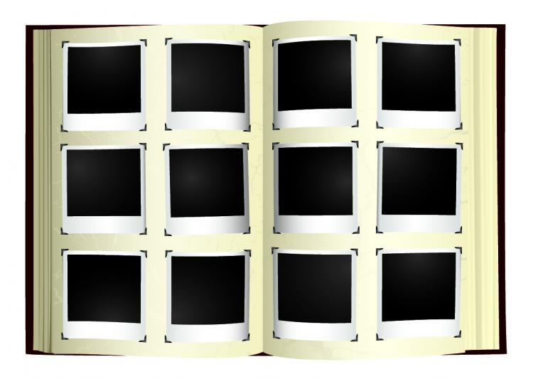 Polaroid Photo Album 750x533 Polaroid Photo Album