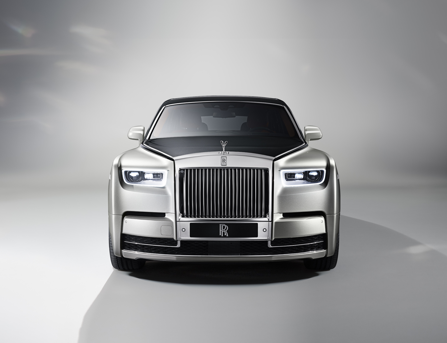 1437x1102 Rolls Royce Icon