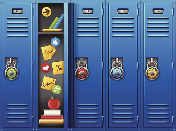612x456 School Locker Clipart
