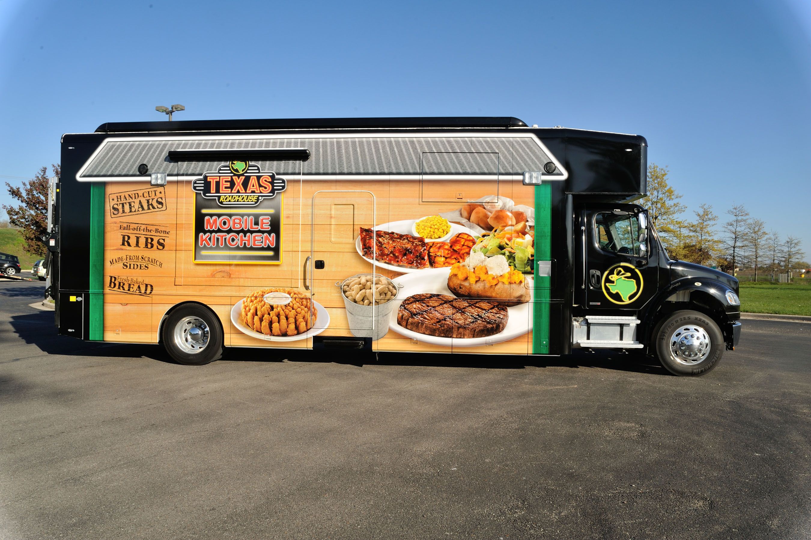 Texas Roadhouse Mobile Kitchen Streetfood Corporate Chains 2700x1797 Texas Roadhouse Mobile Kitchen Streetfood Corporate Chains