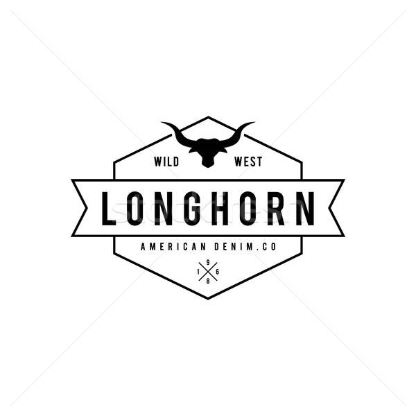 600x600 Vintage Label With Silhouette Of Bull Head Texas Wild West Theme