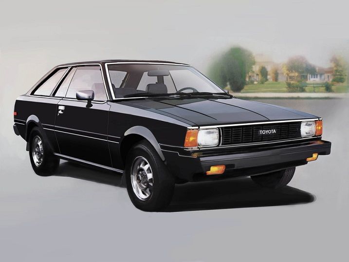 Toyota Corolla Liftback 717x538 Toyota Corolla Liftback