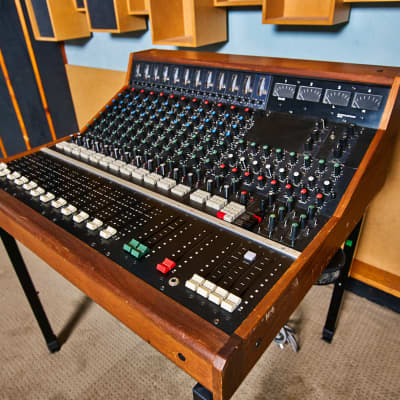 400x400 Trident Vector Console, Recapped, Rechipped And Ready Reverb