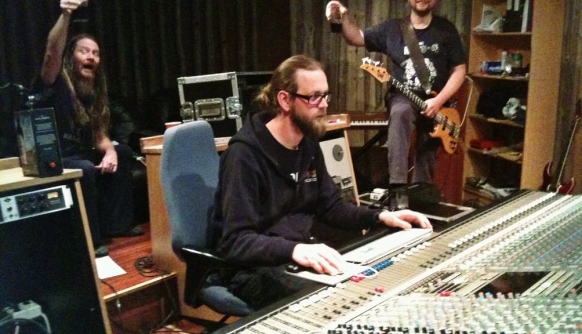 1160x665 Trident Vector Archives