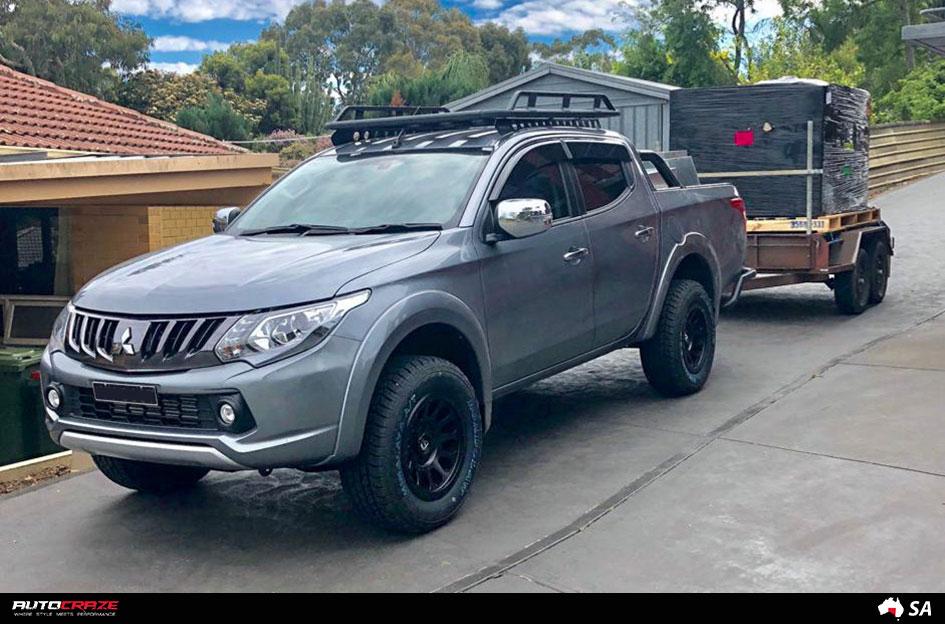 Mitsubishi Triton Vector Matte Black Car Gallery 945x624 Mitsubishi Triton Vector Matte Black Car Gallery