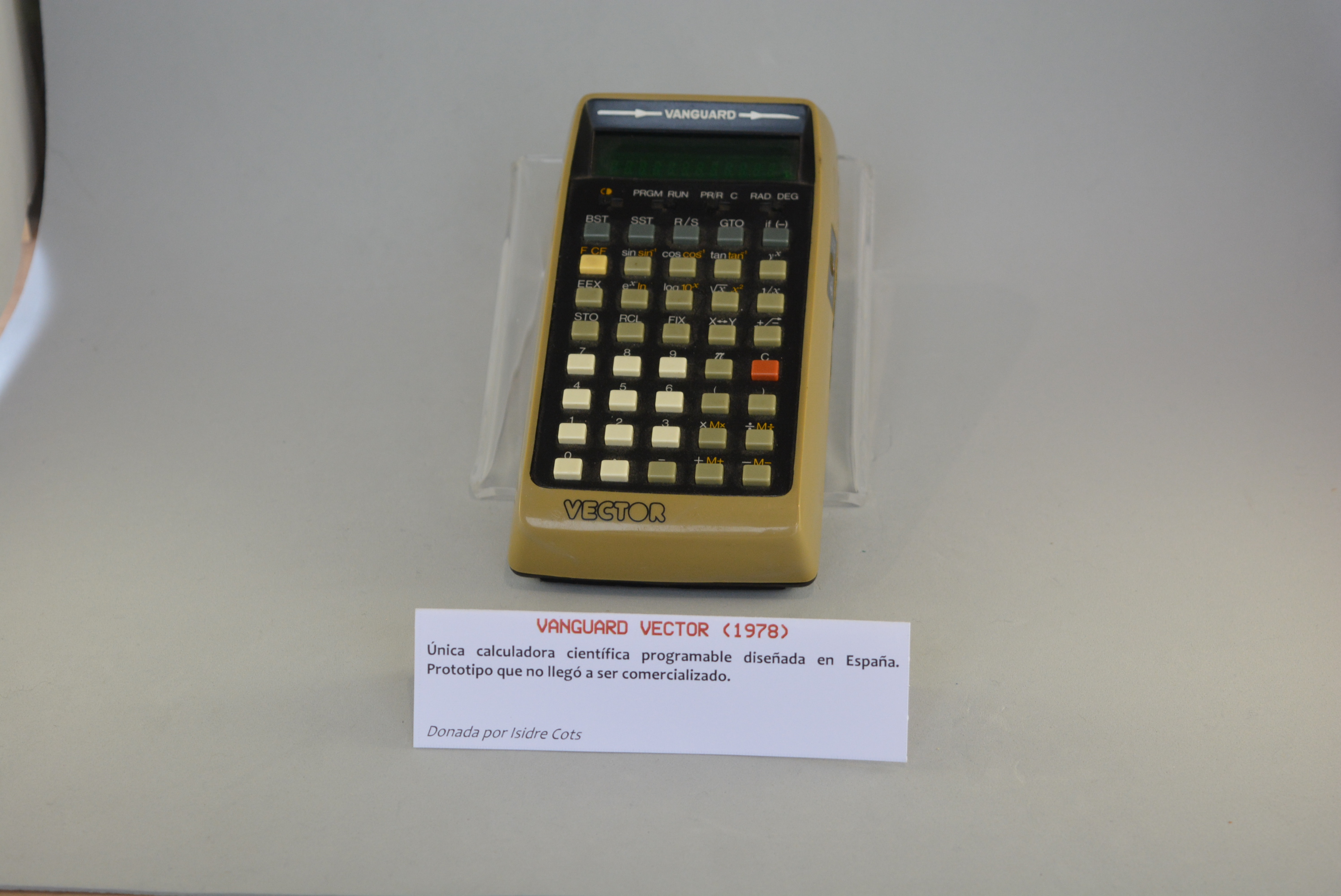 2992x2000 Vanguard Vector