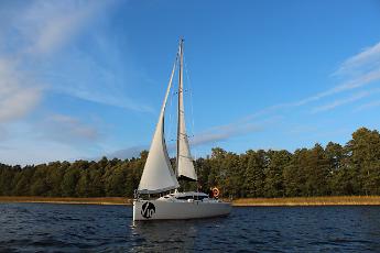 345x230 Vector Czarter