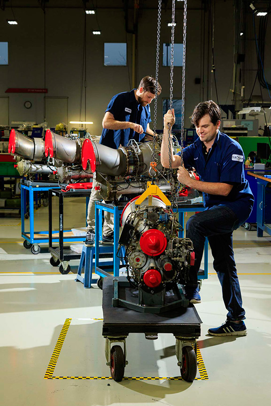 545x818 Vector Aerospace Celebrates Year Servicing Turbomeca Arriel