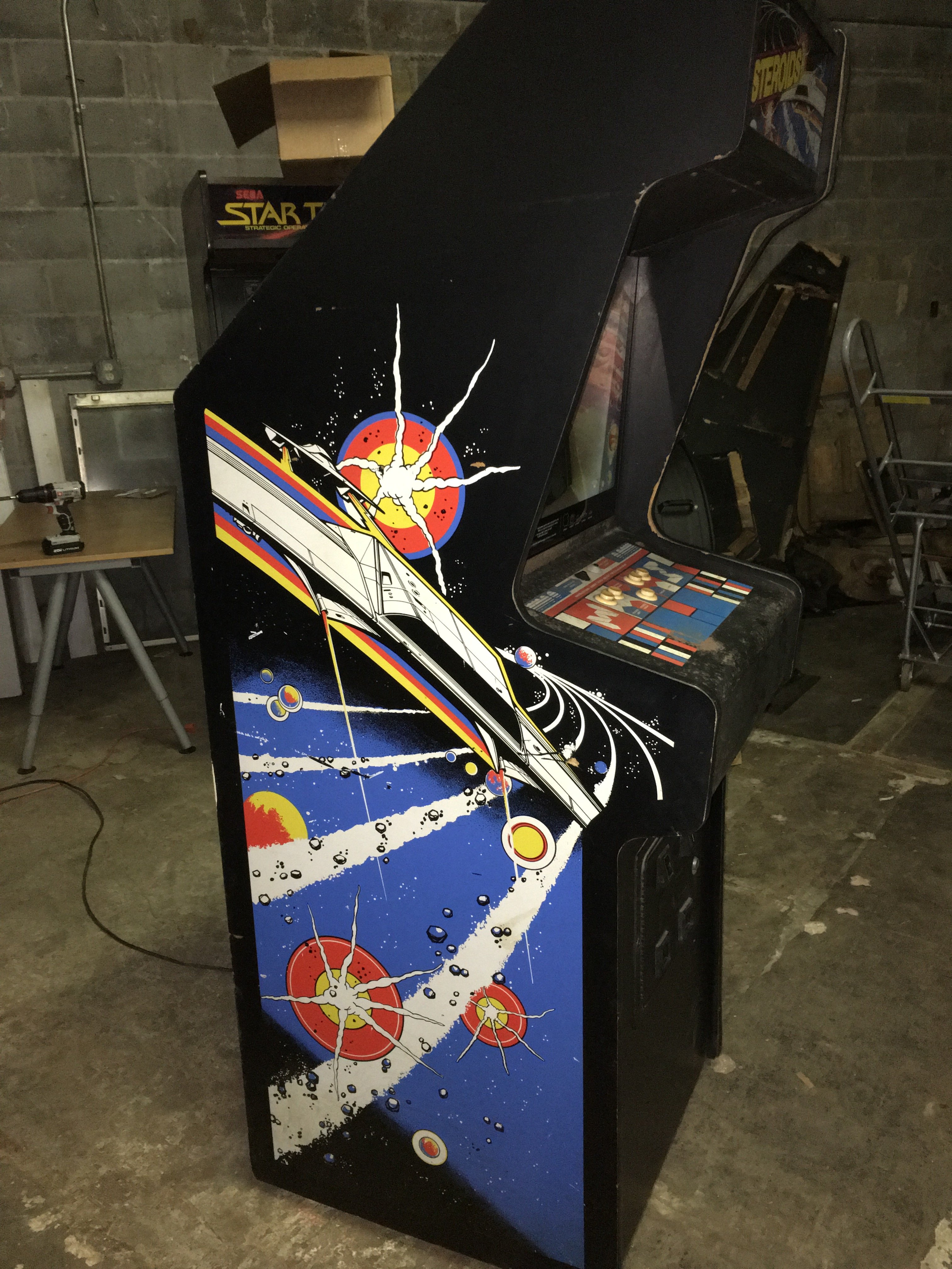 3024x4032 Atari Asteroids Vector Arcade Game