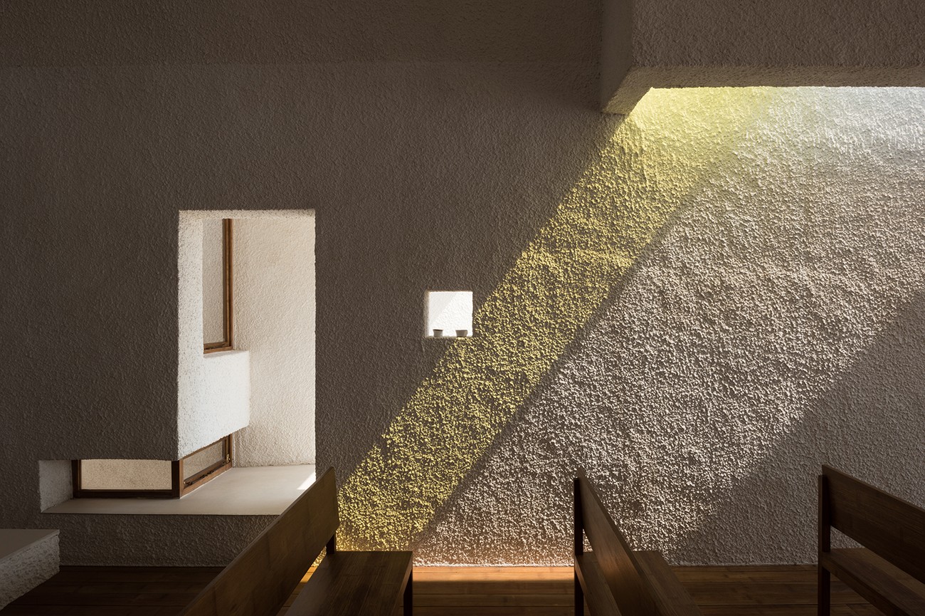 Seashore Chapel Vector Architects 1300x865 Seashore Chapel Vector Architects