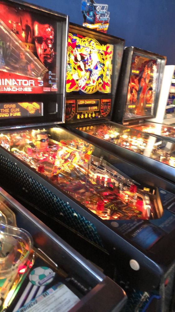 Photos For Vector Bar Arcade 562x1000 Photos For Vector Bar Arcade