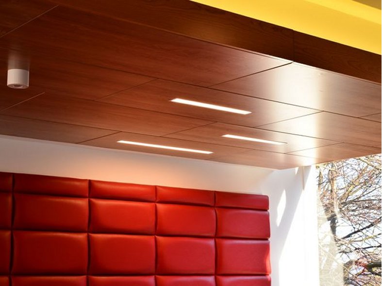 787x590 Armstrong Wood Ceilings