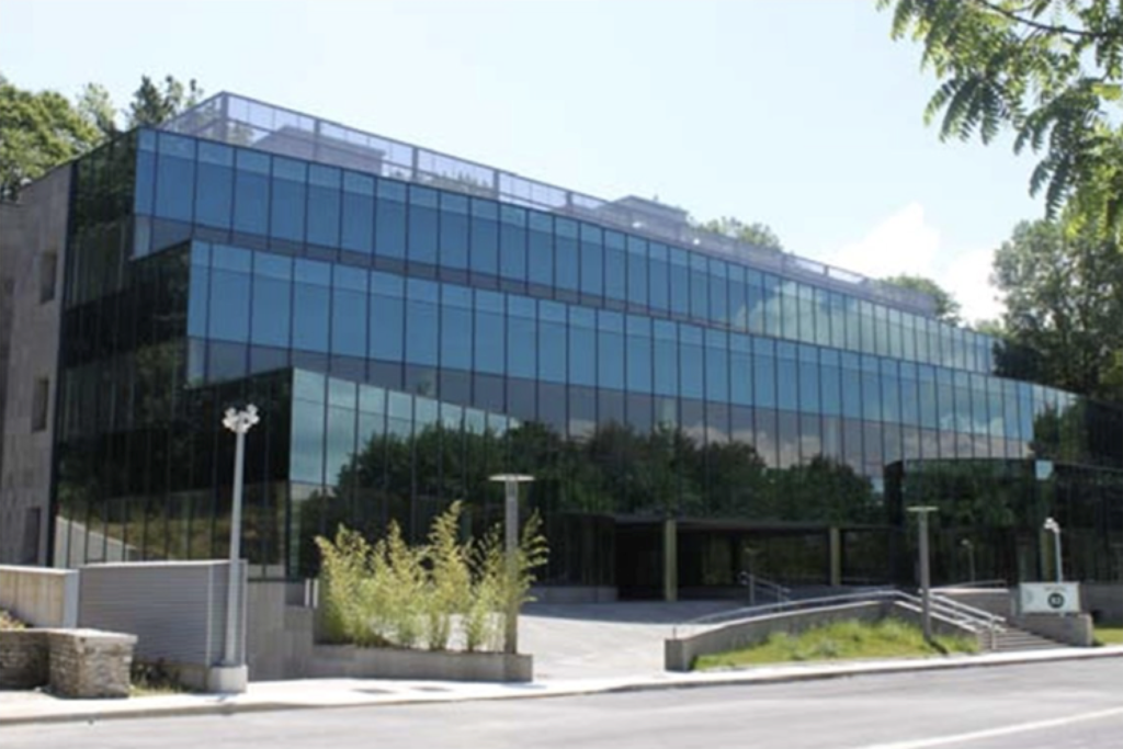 1024x683 Scaled Up Manufacturing Askbio