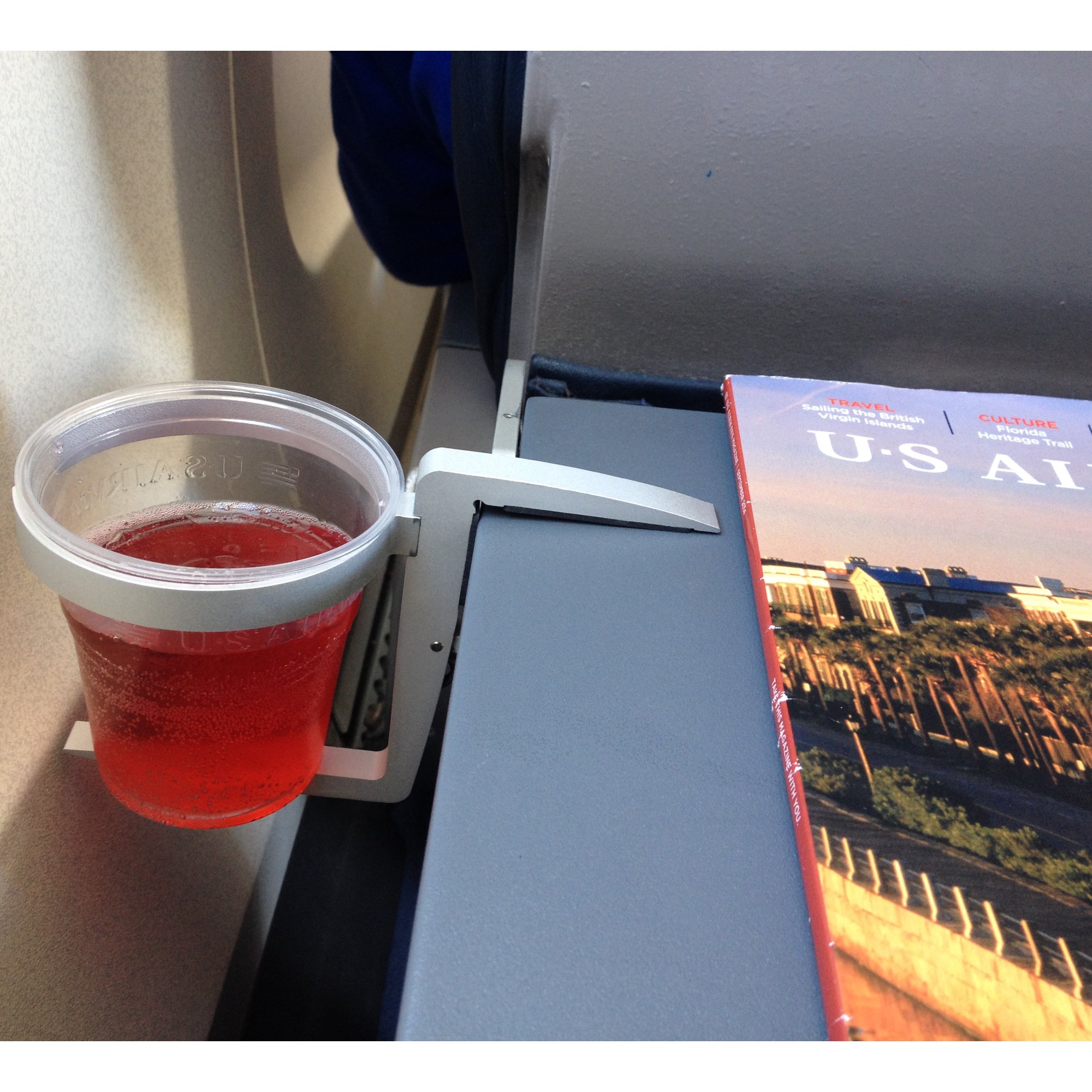 2000x2000 Vector Cup Holder Vector Drink Holder